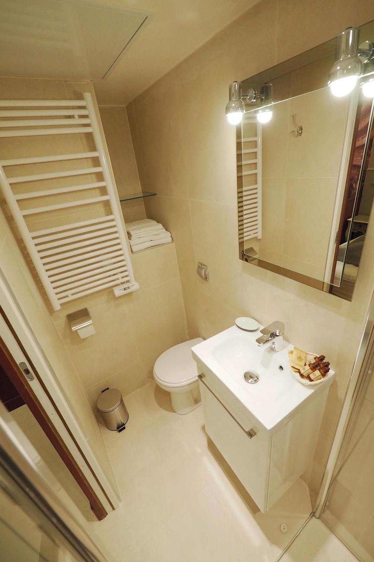 Palais Royal Chicsuites Париж Экстерьер фото